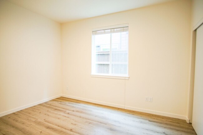 Building Photo - John's Landing: Modern + Spacious 2Bdr Ready Soon!