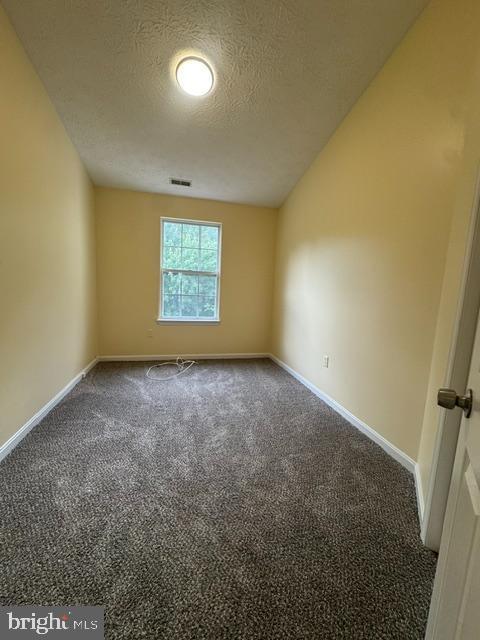 Building Photo - 16100 Edenwood Dr