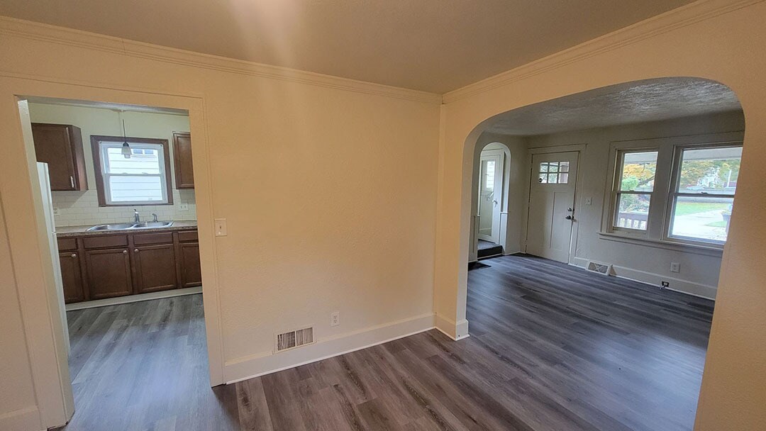 Building Photo - 955 Concord Ave