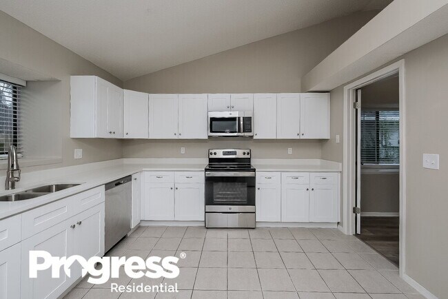 Building Photo - 1411 Star Jasmine Ln