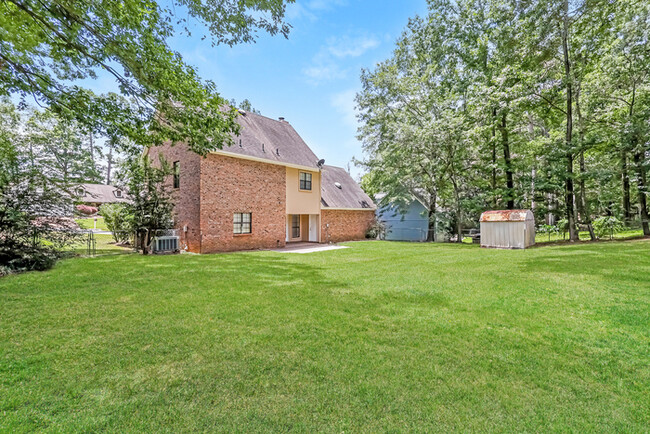 Building Photo - Beautiful Home on Rushton Cir