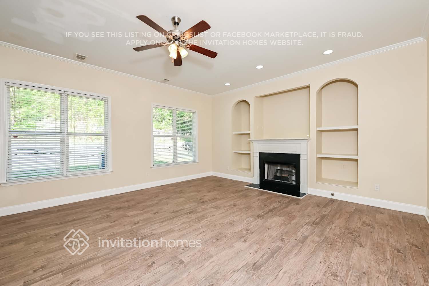 Building Photo - 2116 Leafmore Ct SE