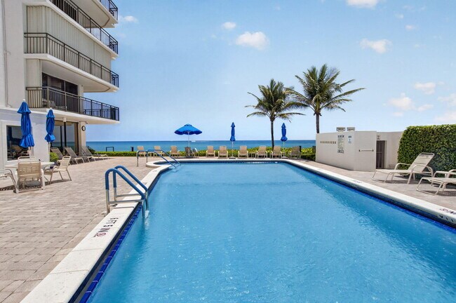 Building Photo - 3009 S Ocean Blvd