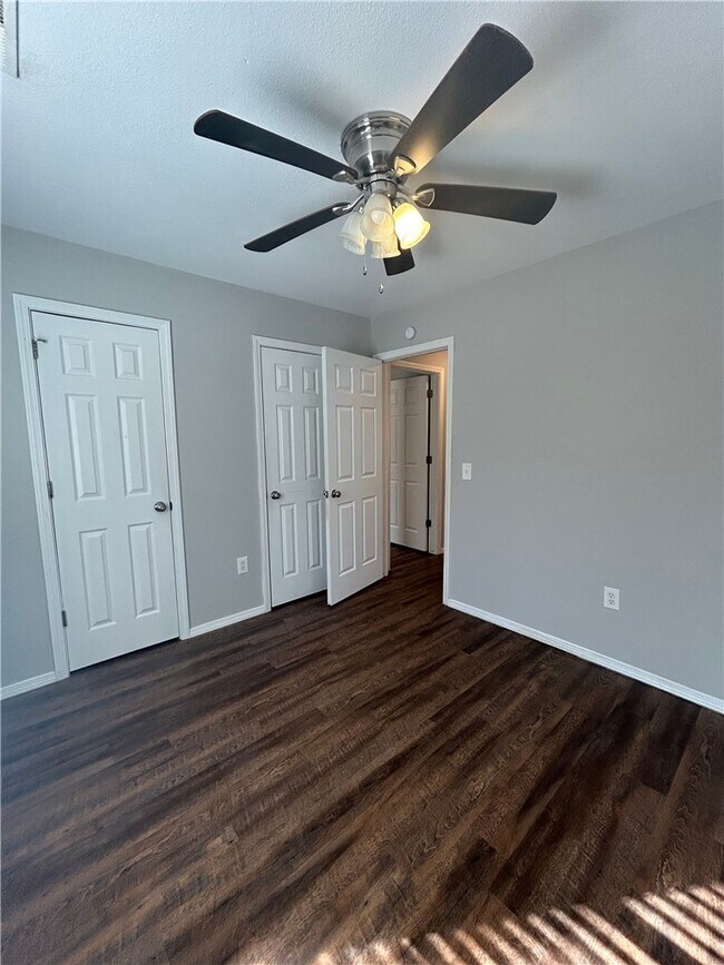 Building Photo - 5707 W Michael Cole Ln