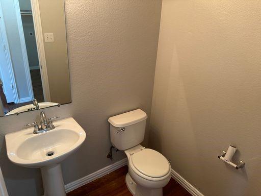 Building Photo - 1117 Acacia Dr