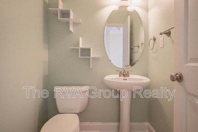 Building Photo - 79 River Run Ln