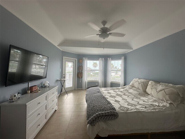 Building Photo - 14833 Cobo De Bara Cir