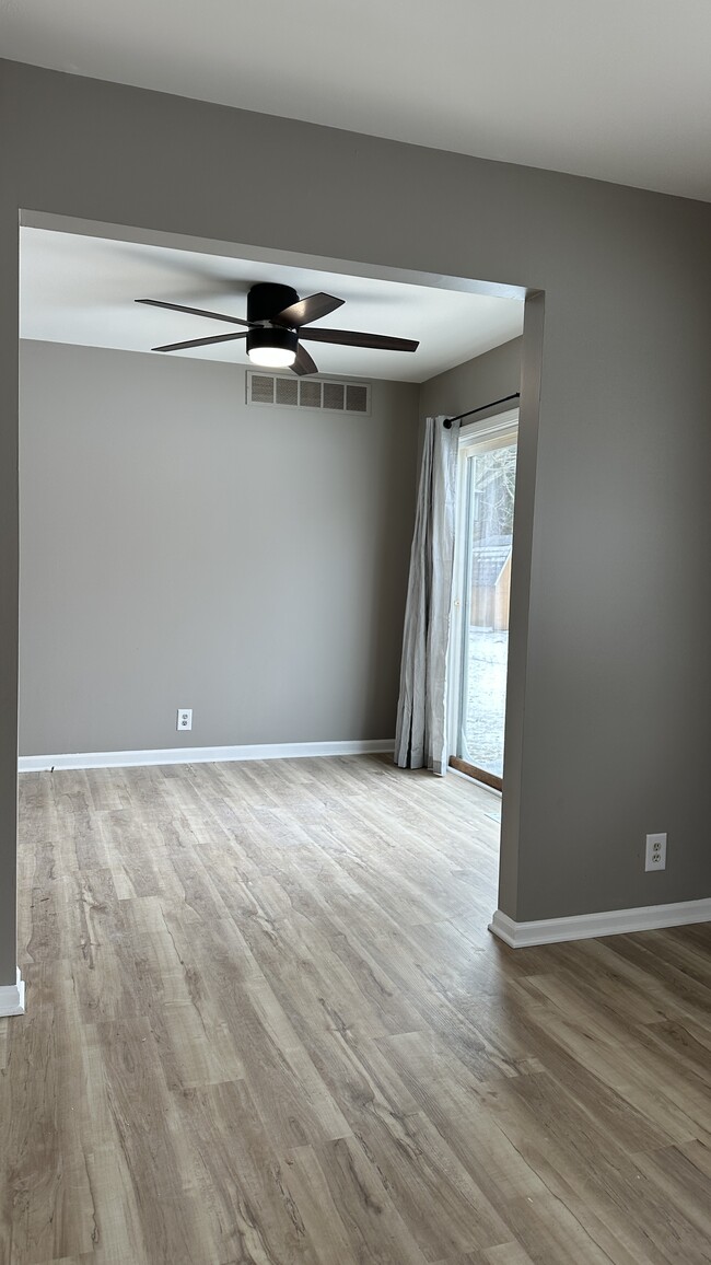 Building Photo - 528/530 W. 30th St