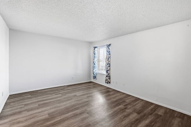 Building Photo - 2Bd/2Ba Condo in Mesa