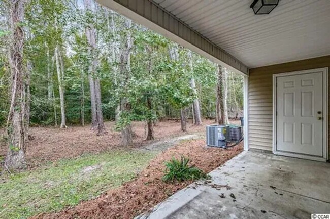 Building Photo - 1104 Harvester Cir