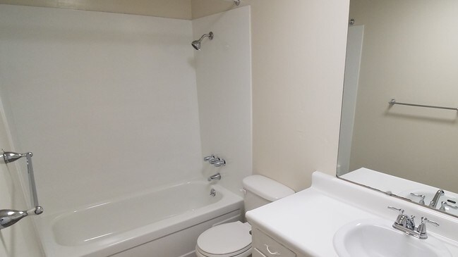 Building Photo - Sequoia Grove Apartments