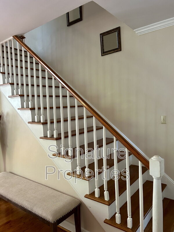 Building Photo - 1106 Cherokee Ct