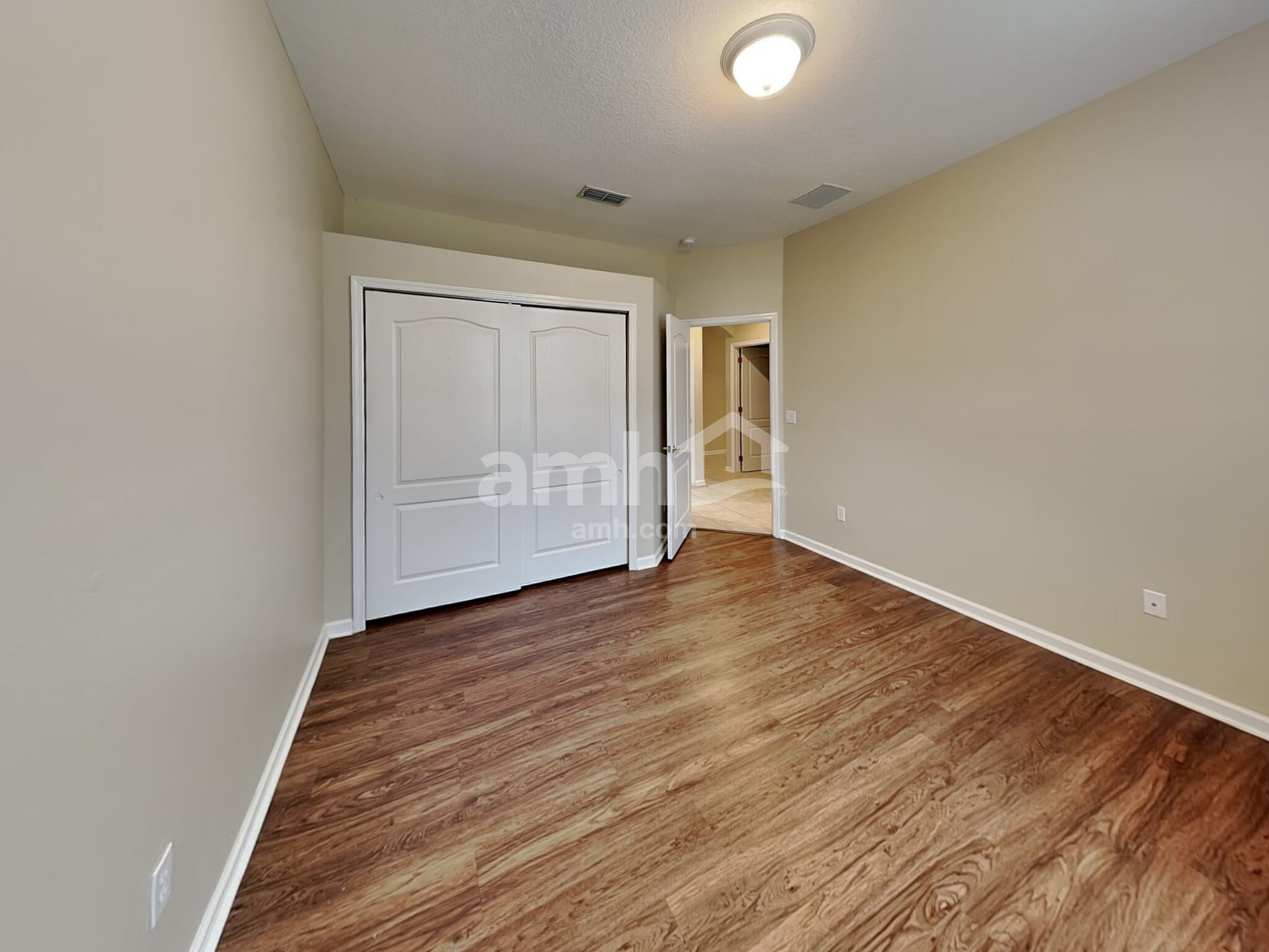 Building Photo - 461 Misty Oaks Run