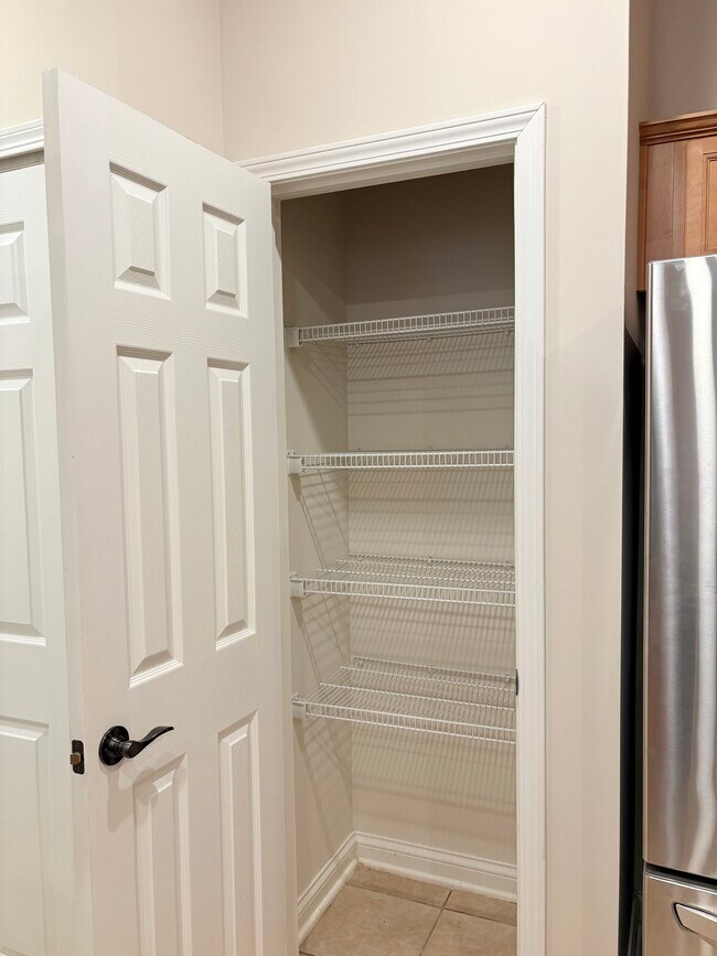 Building Photo - 2500 Crossings Blvd