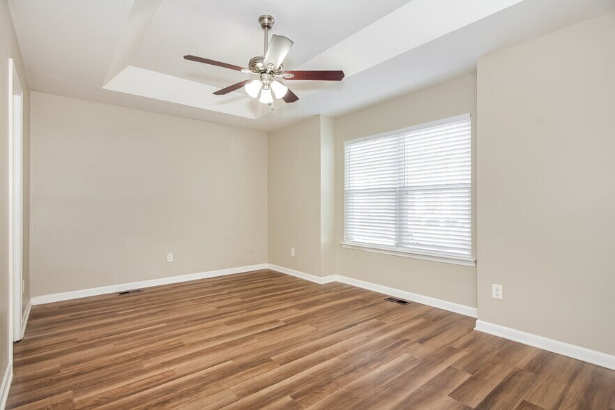 Building Photo - 3836 Bullard St