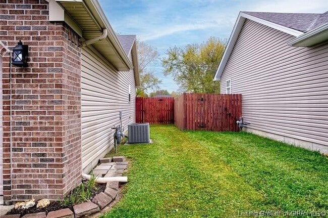Building Photo - 5503 Harmony Wds Dr
