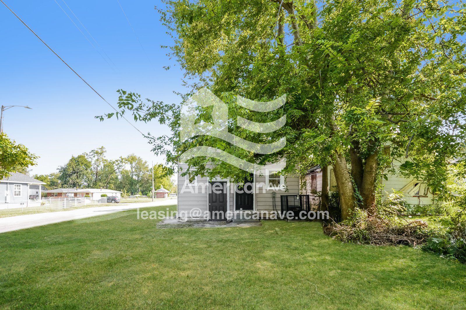 Building Photo - 4001 Grand Ave