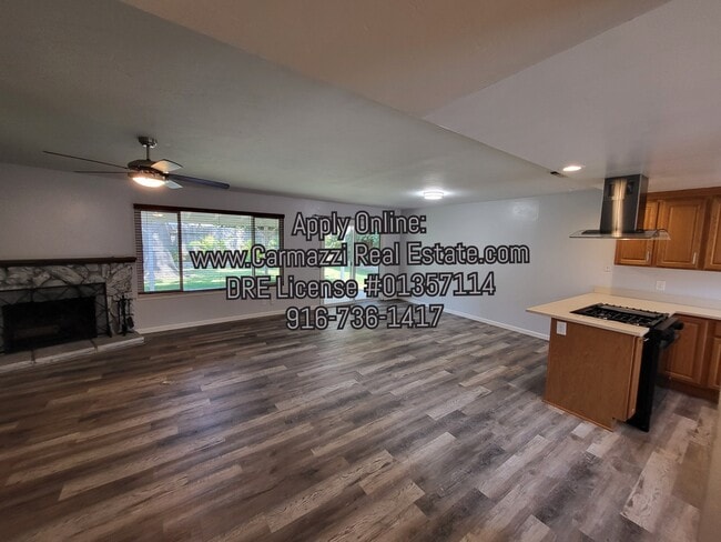 Building Photo - 9397 Deeth Ct