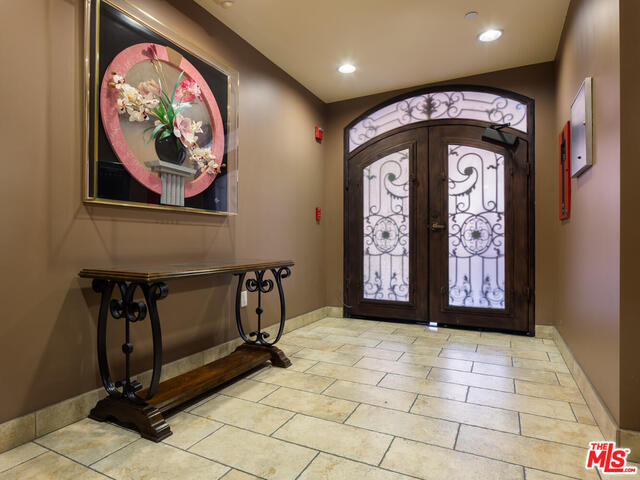 Building Photo - 124 Orlando Ave