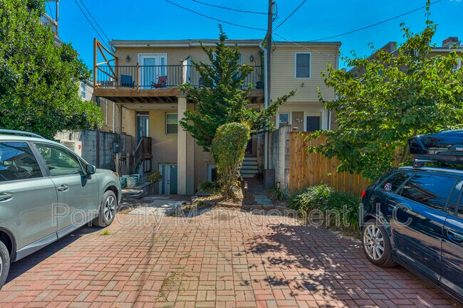 Building Photo - 1702 Patapsco St