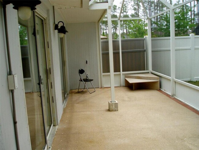 Building Photo - 20 Empress Ln
