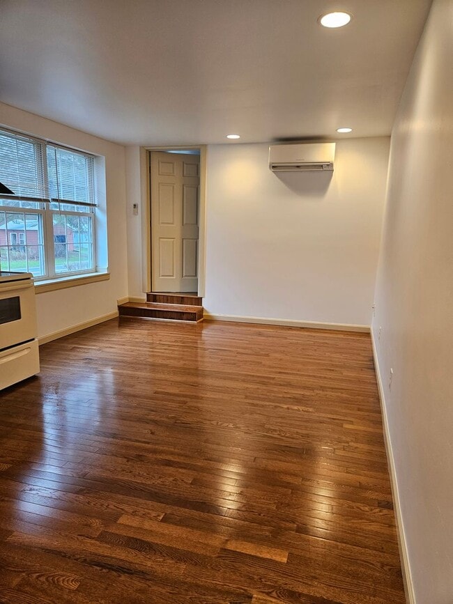 Building Photo - 798RUNVILLER