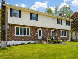 Building Photo - 40 Mountain Dr
