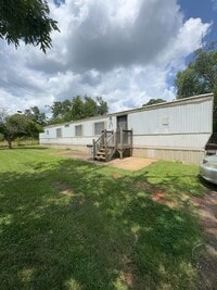 Building Photo - 2 Bedroom 2 Bathroom