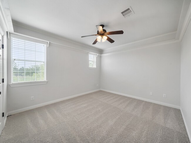 Building Photo - 5430 Tyler Park Ln
