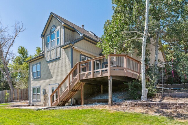 Building Photo - 7950 S Garrison Ct