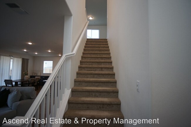 Building Photo - 4 br, 3 bath House - 15718 Cole Brook Ct