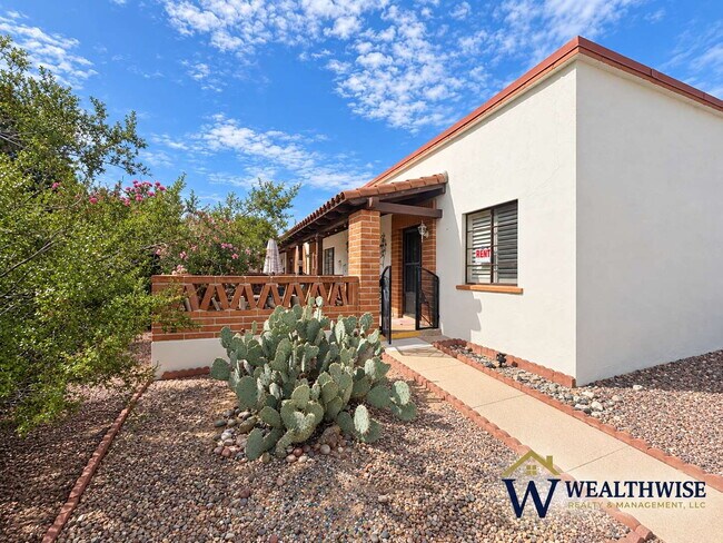 Building Photo - 302 S Paseo Cerro
