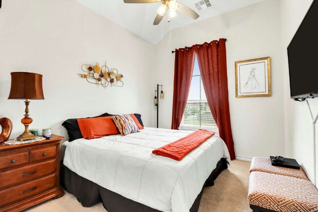 Building Photo - ASK ABOUT FREE APPLICATION FEES THROUGH AUGUST!  "Spacious 4-Bedroom Haven with 3 Full Baths in S...