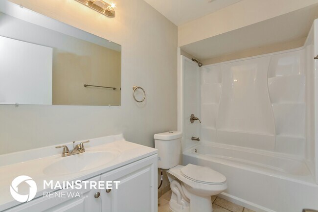 Building Photo - 3057 Riverhead Dr