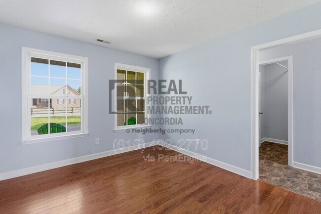 Building Photo - 1934 Mural Ln