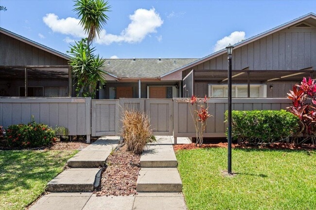 Building Photo - 3902 NW Cinnamon Tree Cir