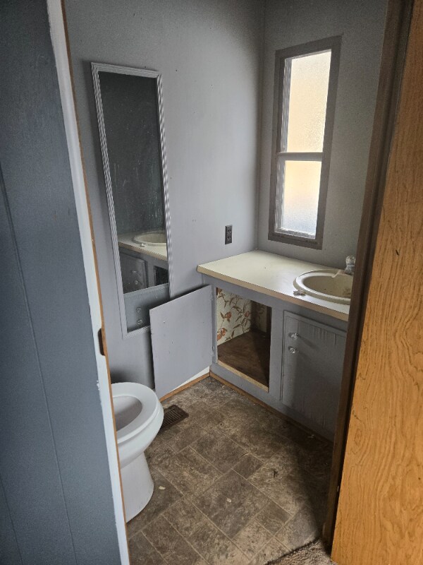 Building Photo - 1075 Sweeten Creek Rd