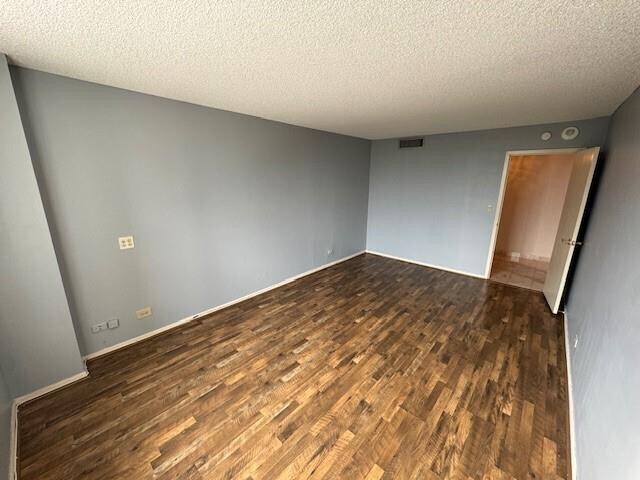 Building Photo - 230 174th St