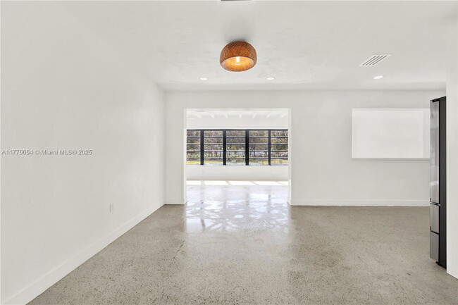 Building Photo - 9790 SW 136th St