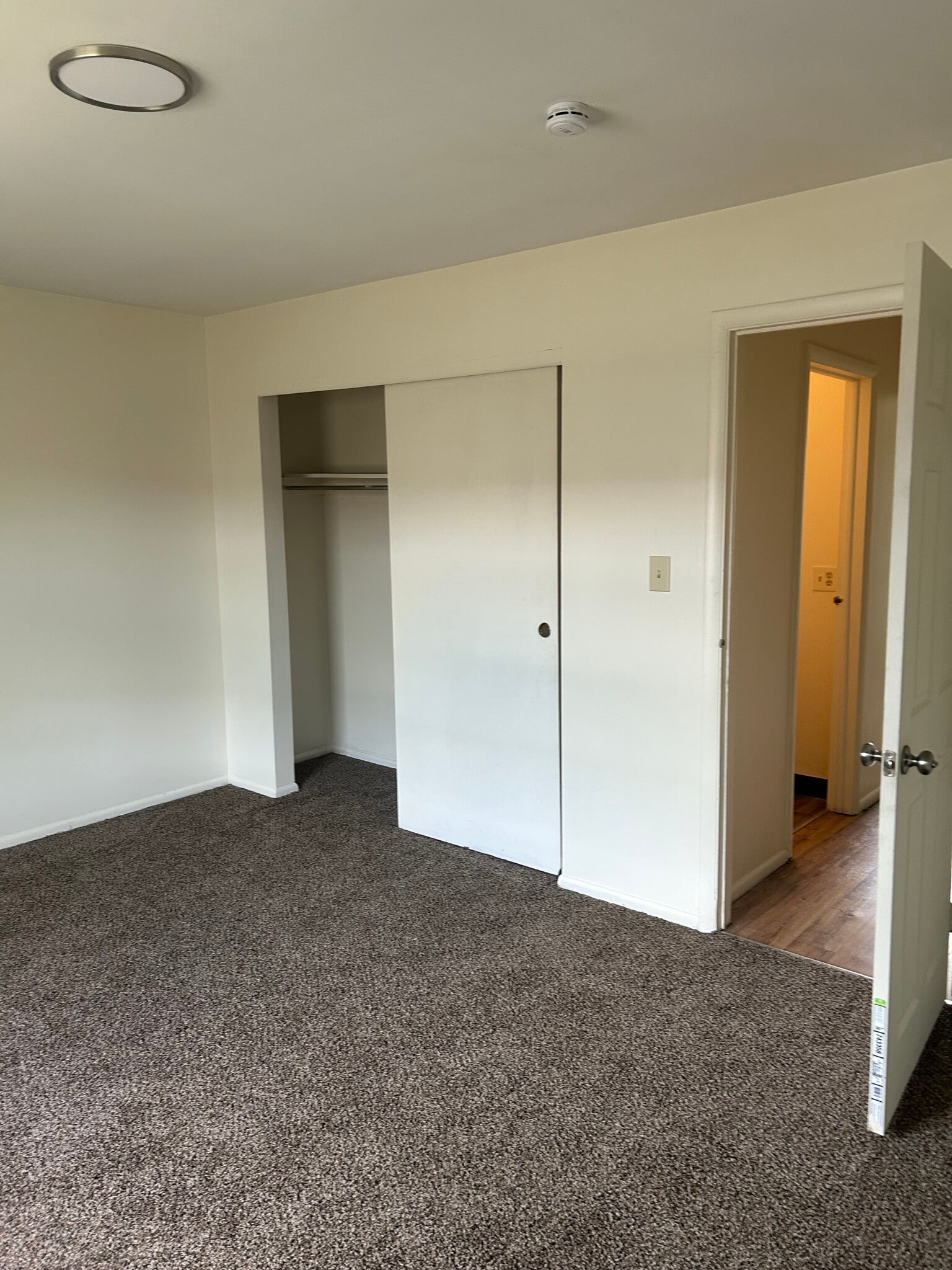 Building Photo - 4677 Tarryton Ct S