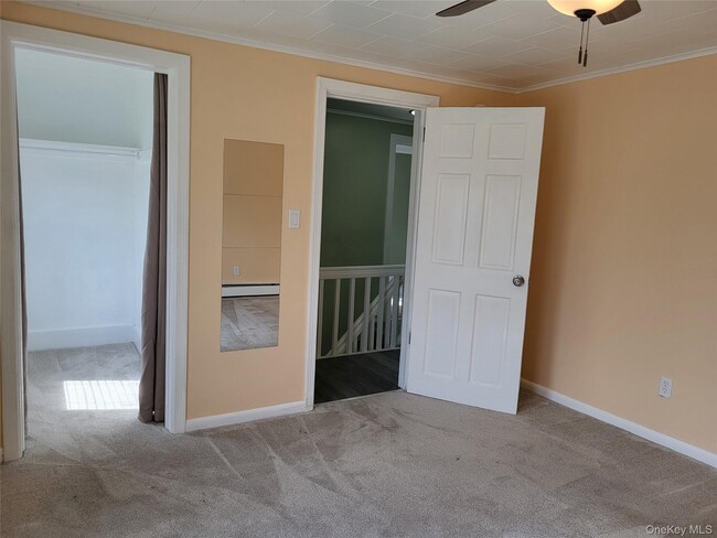 Building Photo - 83 W Main St