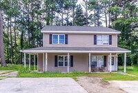 Building Photo - 205 Plantation Rd
