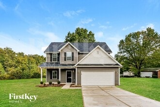 Building Photo - 2121 Ledford Rd