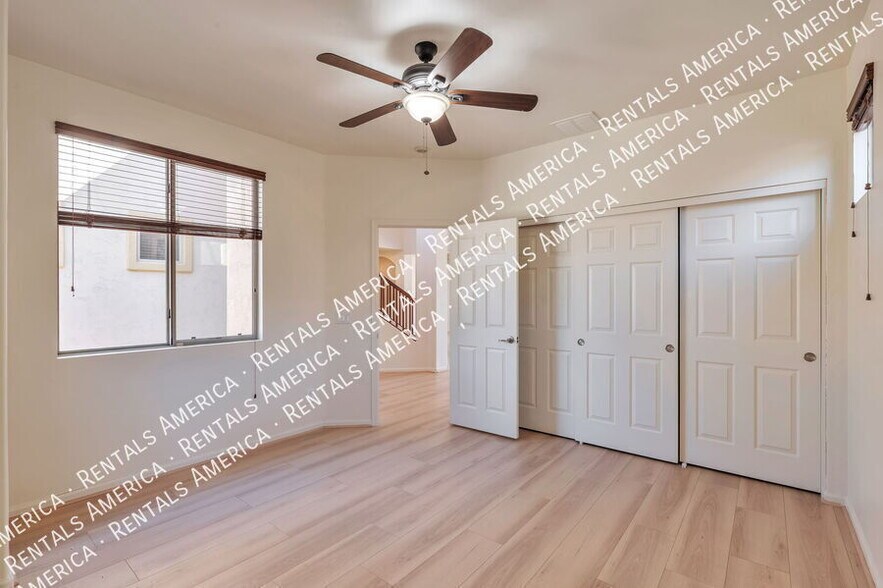 Building Photo - 5433 W Redbird Rd