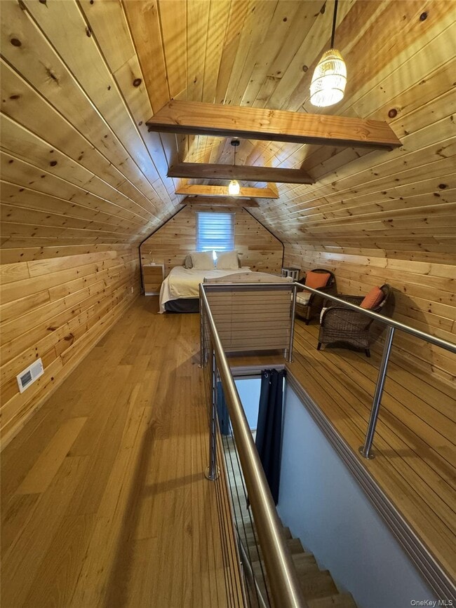 Building Photo - 241 Main St