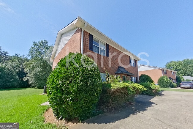 Building Photo - 160 Deer Pkwy