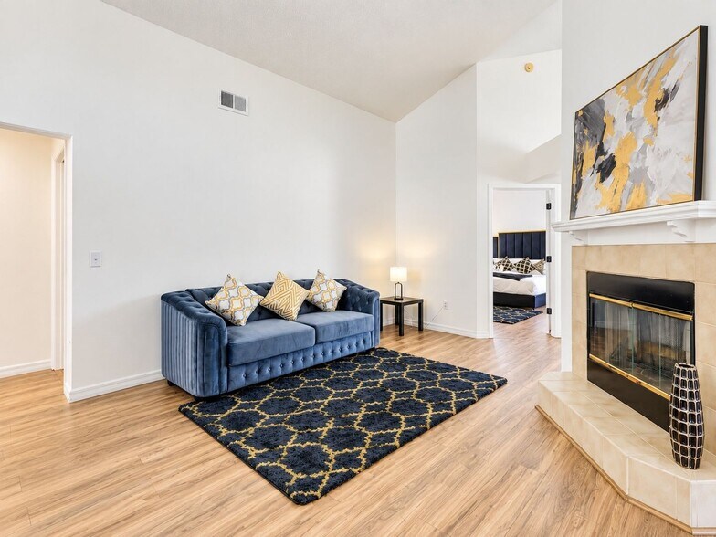 Building Photo - 2545 Montego Bay Blvd