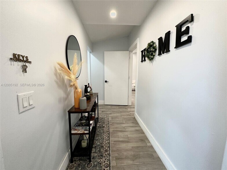 Building Photo - 4840 SW 149th Ct