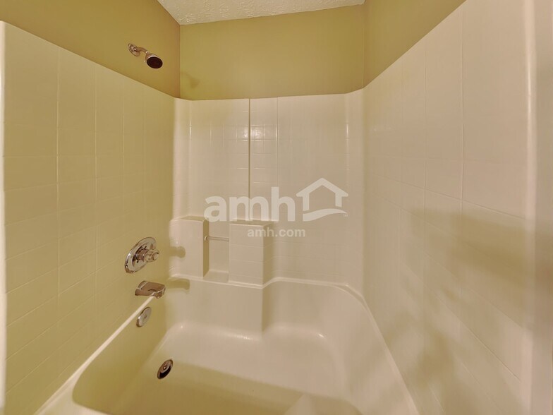 Building Photo - 5283 Catspaw Dr