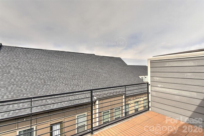 Building Photo - 13047 Tinton Ave